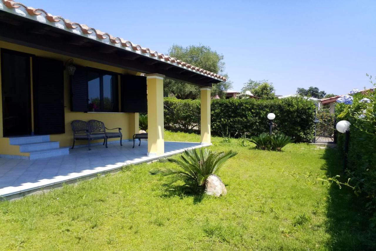 Villa Azzurra Nel Centro Di Costa Rei Extérieur photo